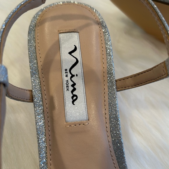 NWB Nina Bow-Topped Silver Sparkle Slip on Strap Heels - Picture 8 of 14